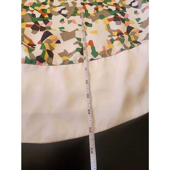 Nick & Mo abstract printed dress fully lined whimsy buttons size large - Picture 7 of 8